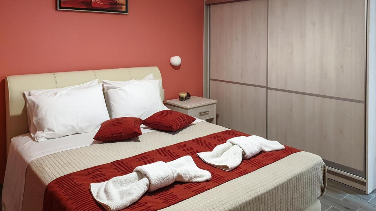 Helen Apartments & Studios 에이지오스스테파노스 외부 사진