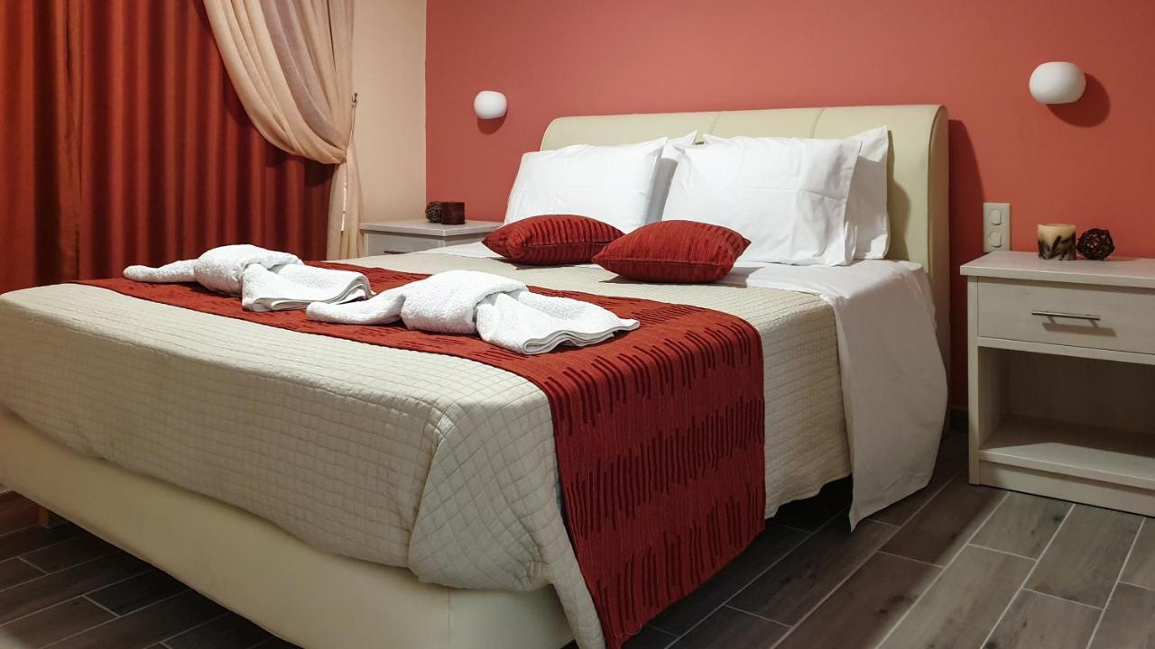 Helen Apartments & Studios 에이지오스스테파노스 외부 사진